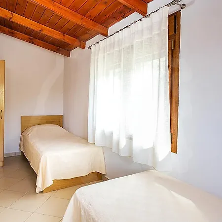 Aphrodite Holiday home Koinira