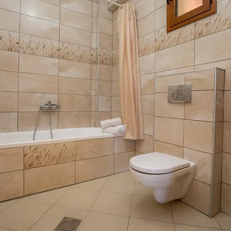 Aphrodite Tatil Evi